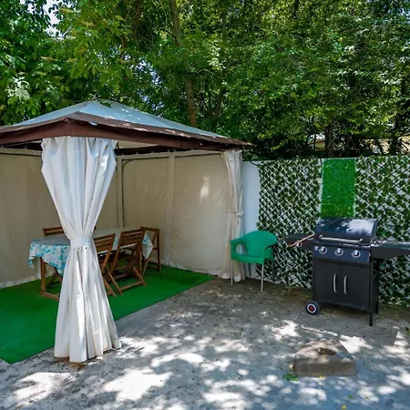 Casa Meyra Pensiune Jupiter