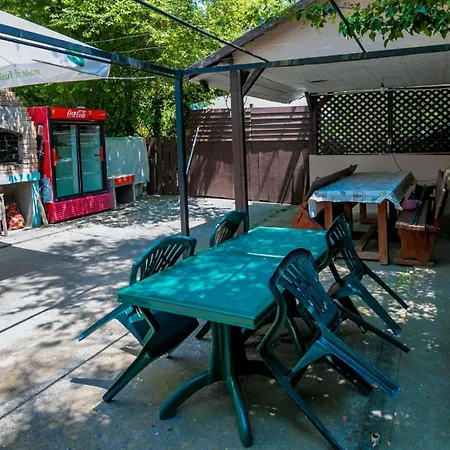 Casa Meyra Pensiune Jupiter