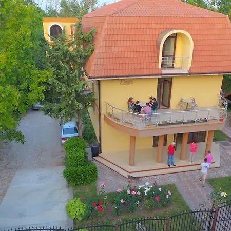 Casa Meyra
