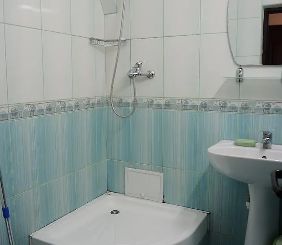 Konukevi Casa Meyra 3*